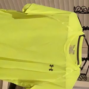 Neon yellow md loose fitting shirt